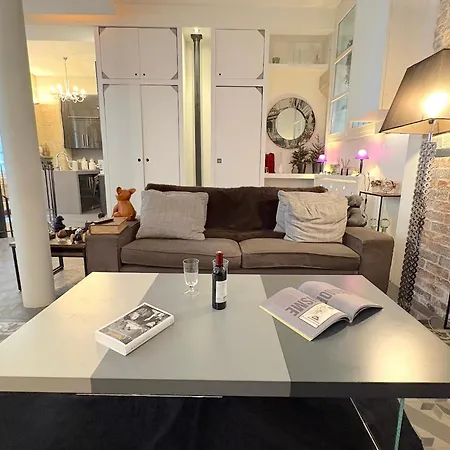 Le Loft Villehardouin Apartment