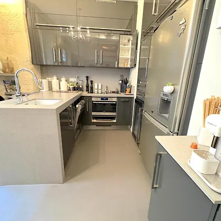 Le Loft Villehardouin Apartment *